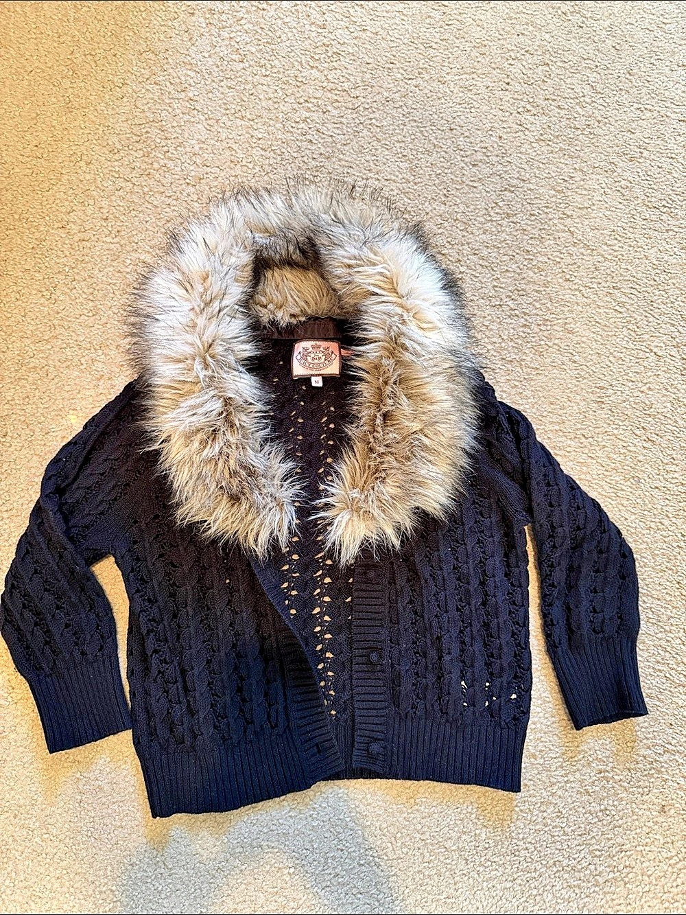 Juicy Couture Fur Collar Knit cropped Cardigan in Black Size Medium